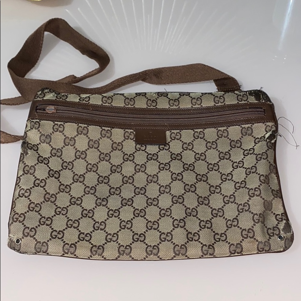 Gucci Messenger Bag / Crossbody Bag